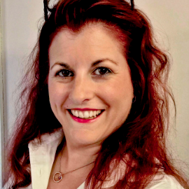 Sophie Richards Headshot